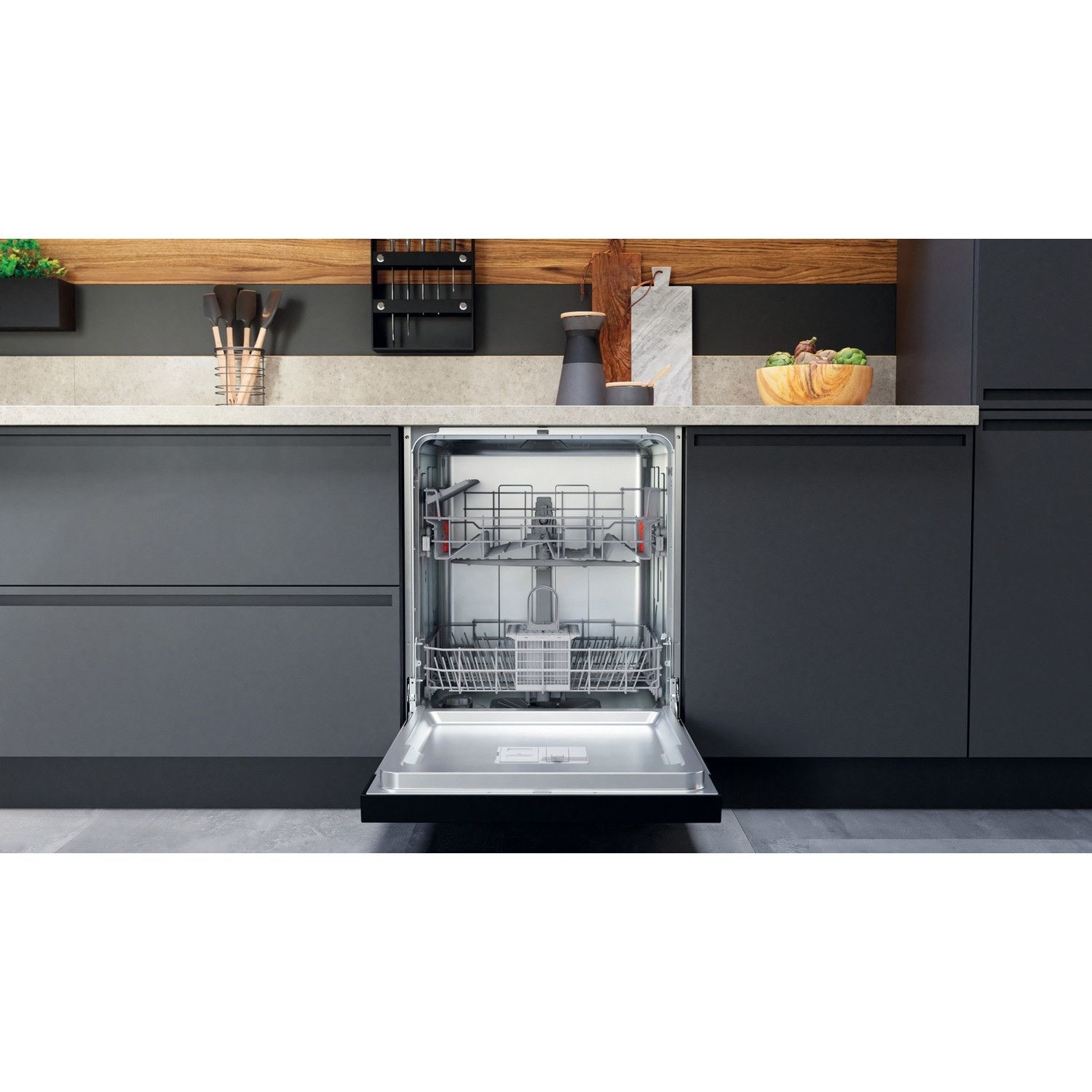 Hotpoint H3BL626B Black 60cm 14 Place Semi Integrated Dishwasher - image 2