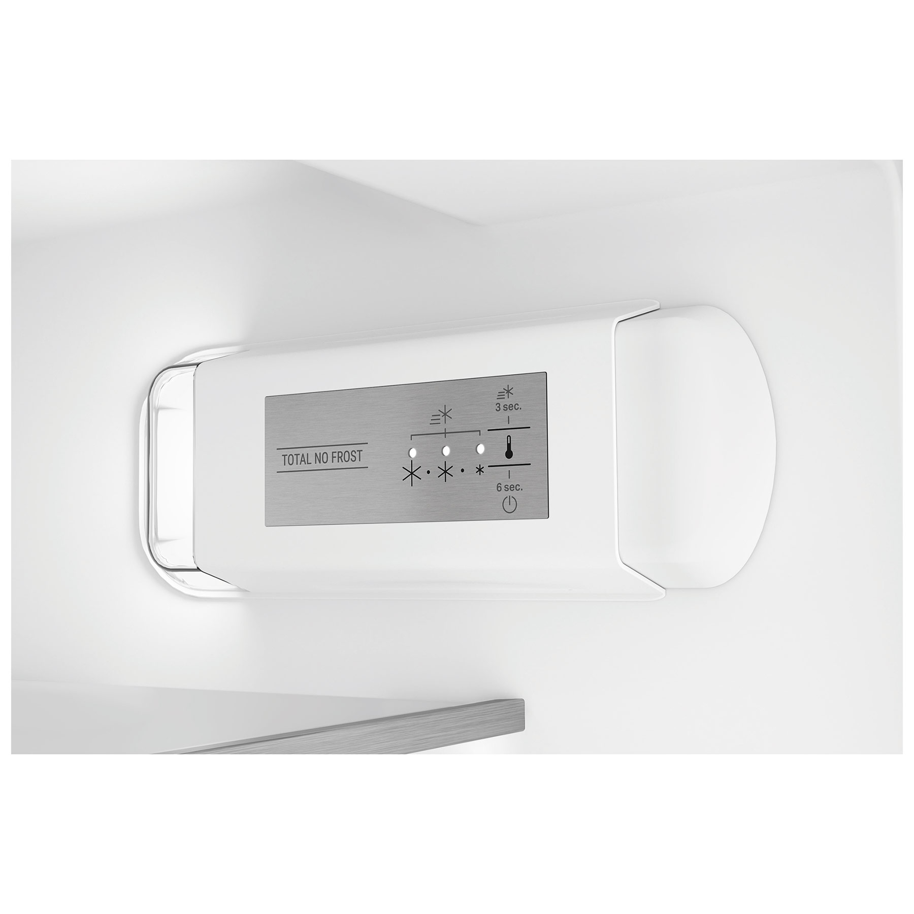 Hotpoint HTC18T112 Integrated Total No Frost 70/30 Fridge Freezer - image 4