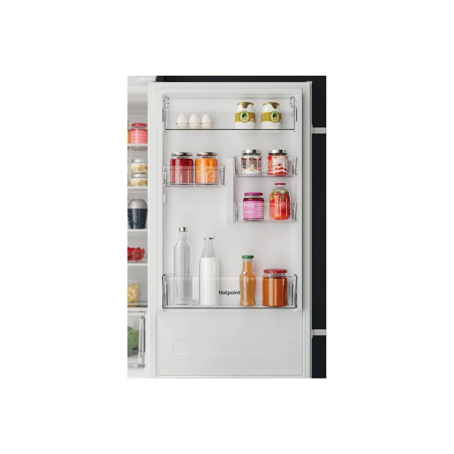 Hotpoint HTC18T322 Integrated Total No Frost 70/30 Fridge Freezer - image 5