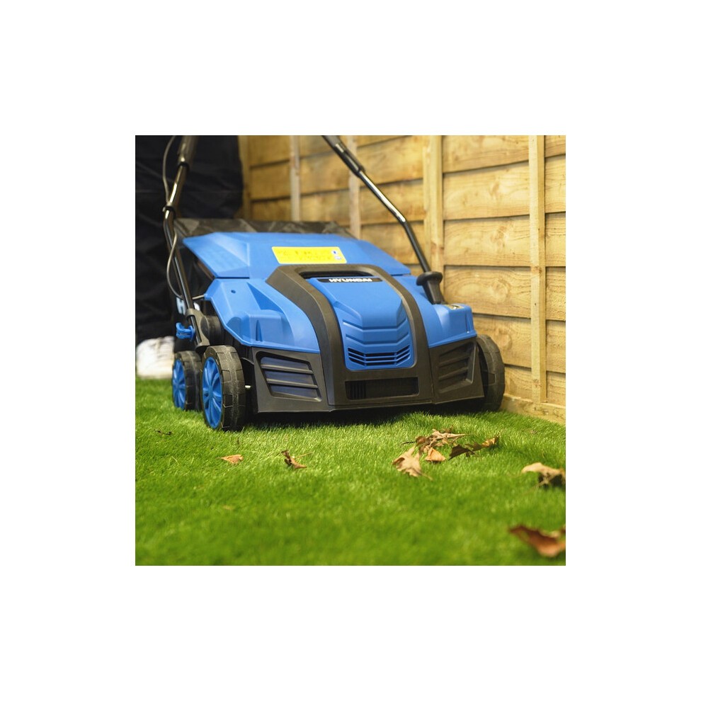 Hyundai 2000W 16” / 40cm Artificial Grass Sweeper, Multi-Use Brush &amp; 55L Collection Bag - image 3