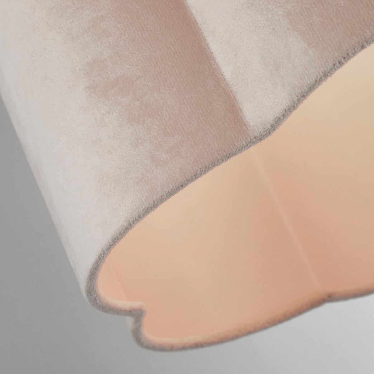 Lighting Collection Blush Scallop Shade - image 2