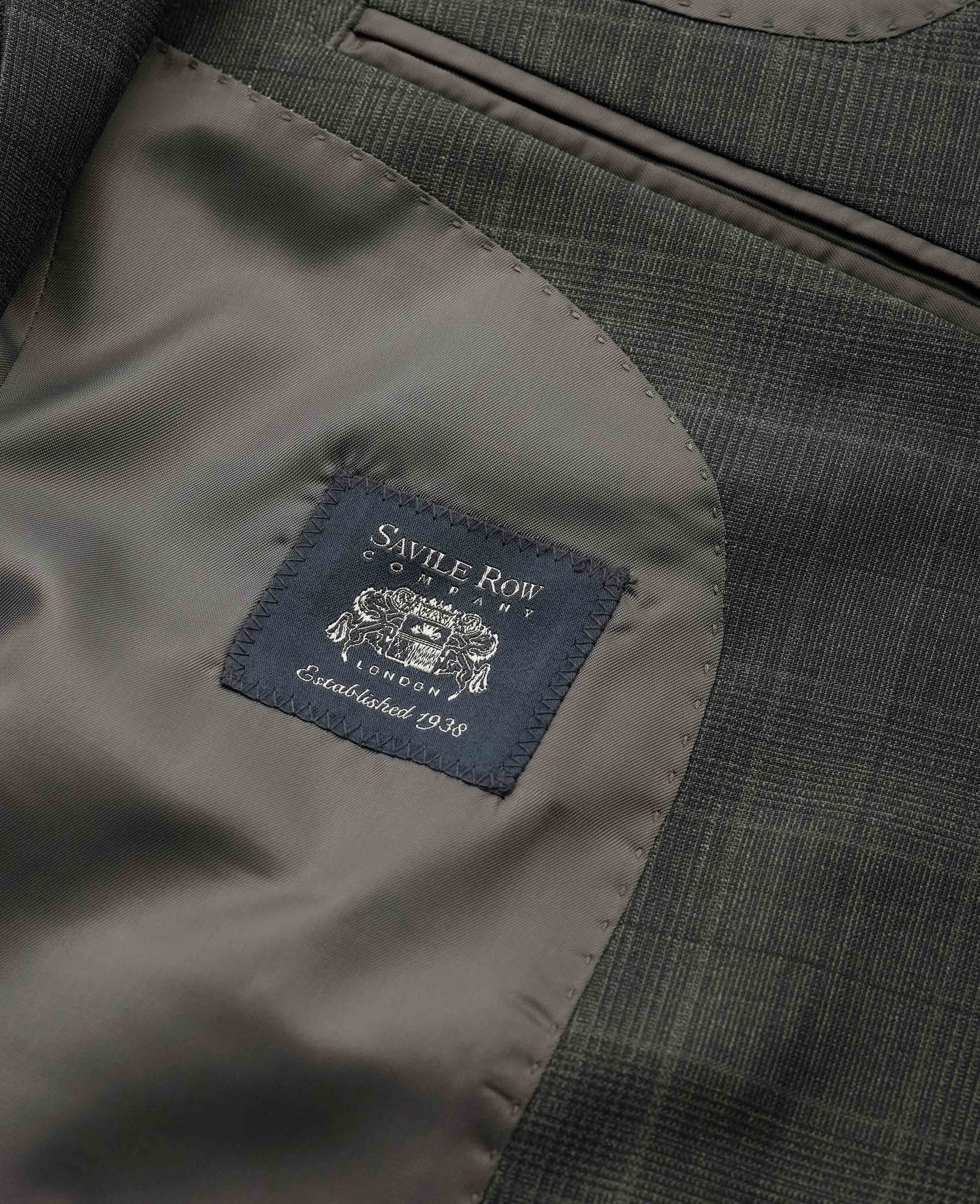 Men's Grey Prince of Wales Check Wool Blend Suit Jacket - Size: 42" x Short - Savile Row Company - image 3