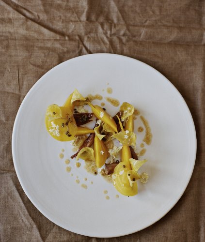 Noma: Time and Place in Nordic Cuisine by René Redzepi [Hardcover] - image 3