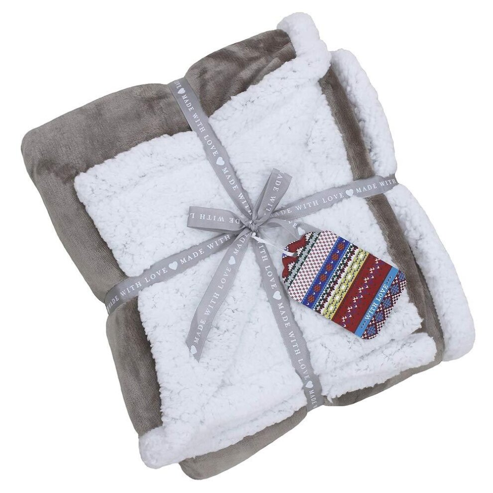 Luxurious mocha-colored sherpa fleece blanket measuring 127x152 cm, featuring a soft texture, wrapped with a decorative ribbon and tag.