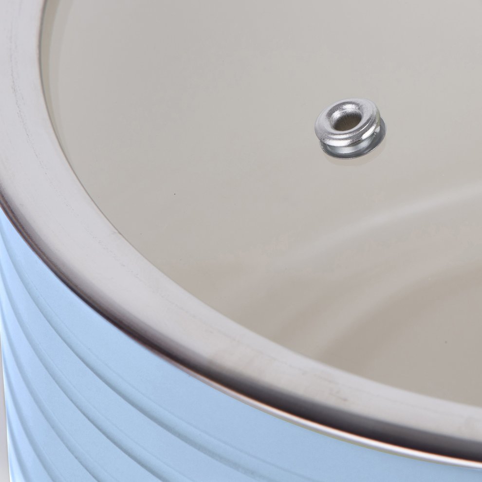 Retro 3 Piece Saucepan Set - image 5