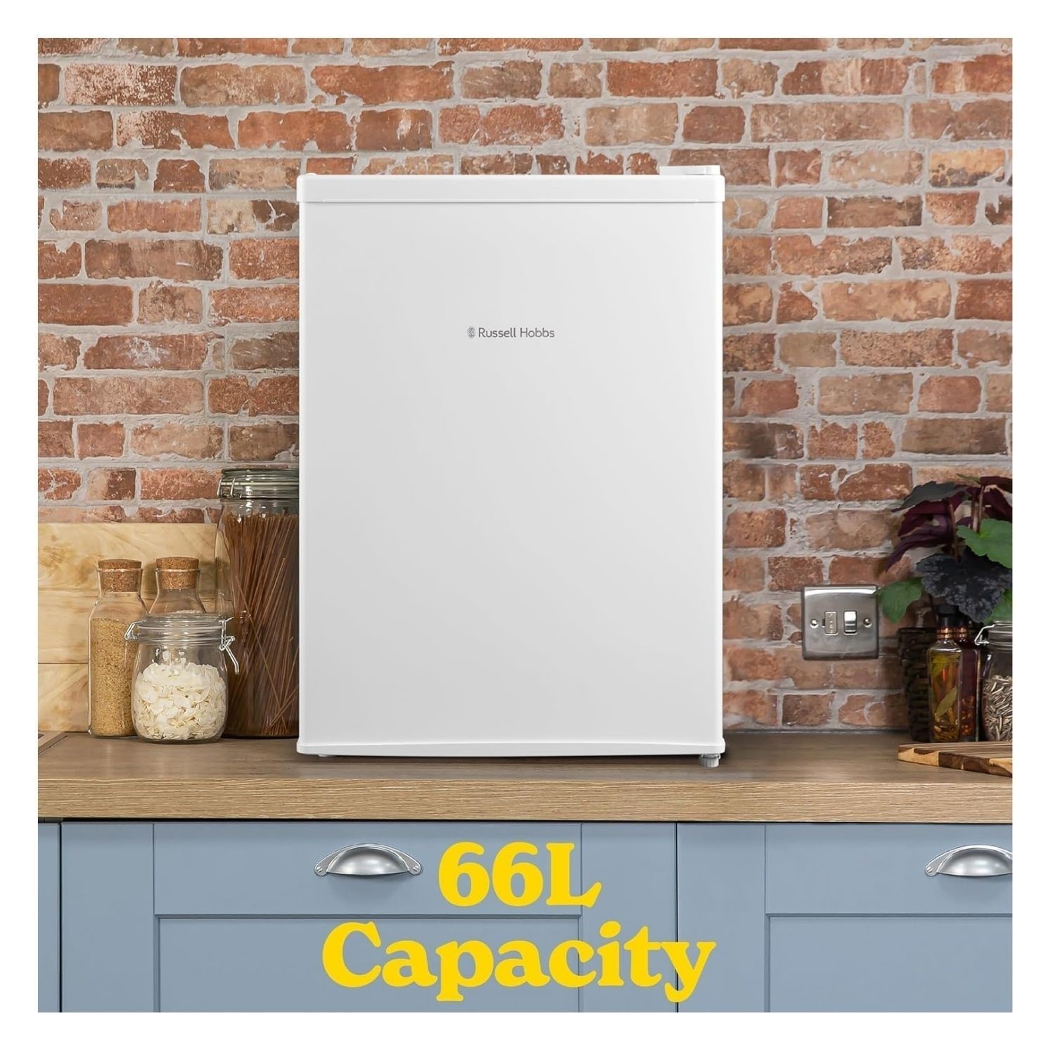 Russell Hobbs RH67TTLF0E1W White 66L Mini Fridge - image 4