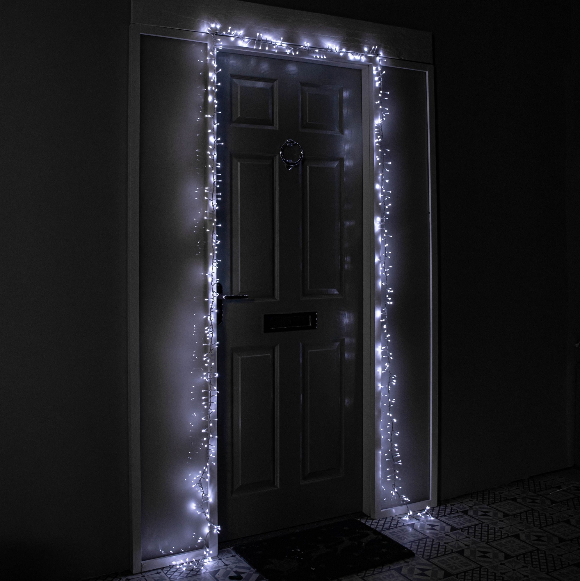 Samuel Alexander SupaBrights White LED Door Christmas String Light 5.5m - image 3