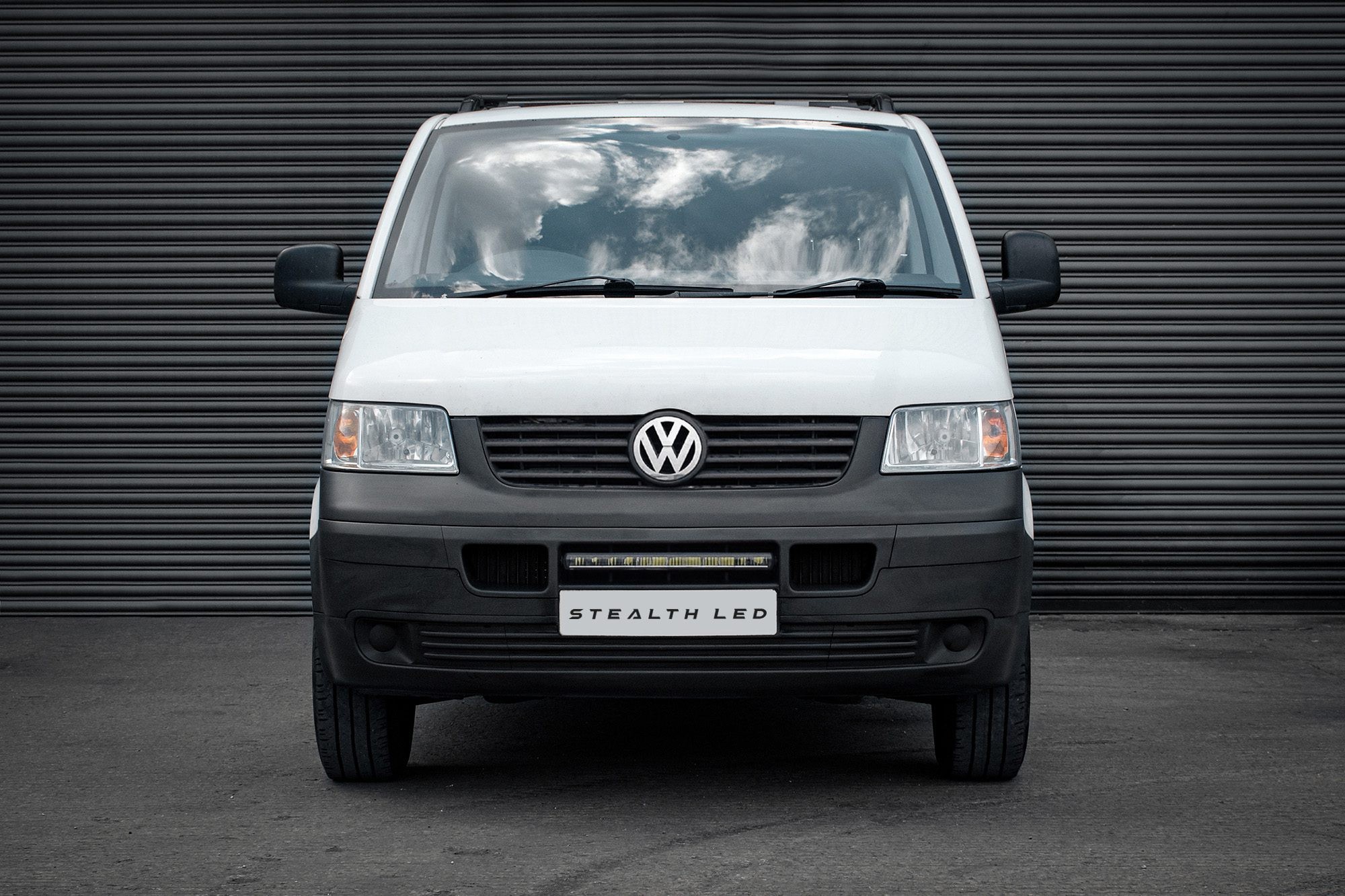 Stealth LED VW Transporter T5 2003-2008 20" Luminous LED Integration Kit - 8,400 Lumens - image 2