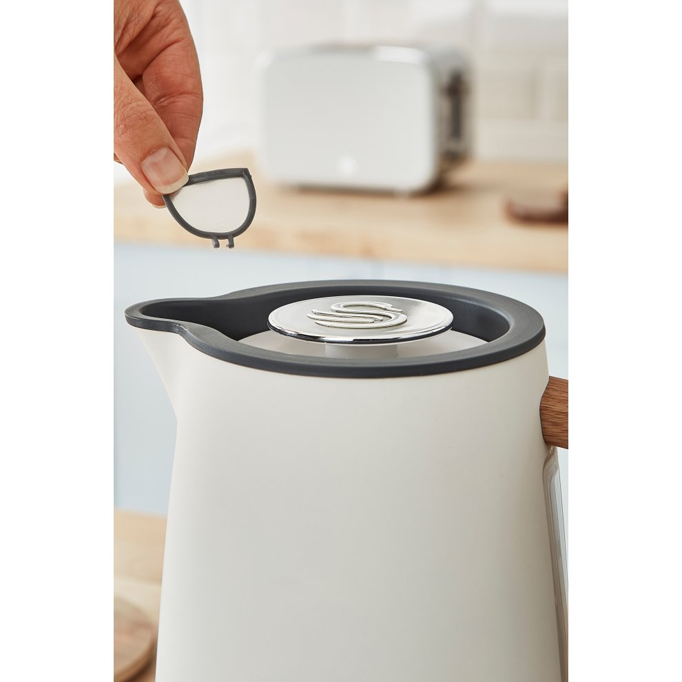 Swan Nordic Cotton White 1.7 Litre Cordless Kettle - image 3