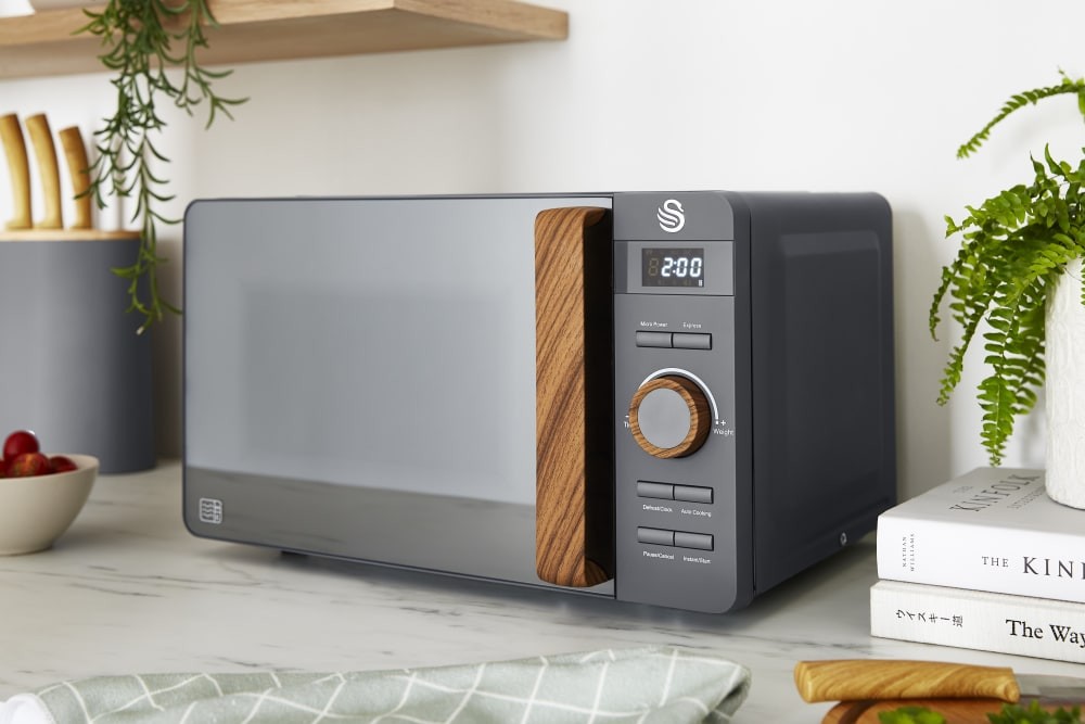 Swan Nordic EEJB145 4 Slice Toaster 1.7L Kettle and 20L Microwave Bundle Grey - image 4