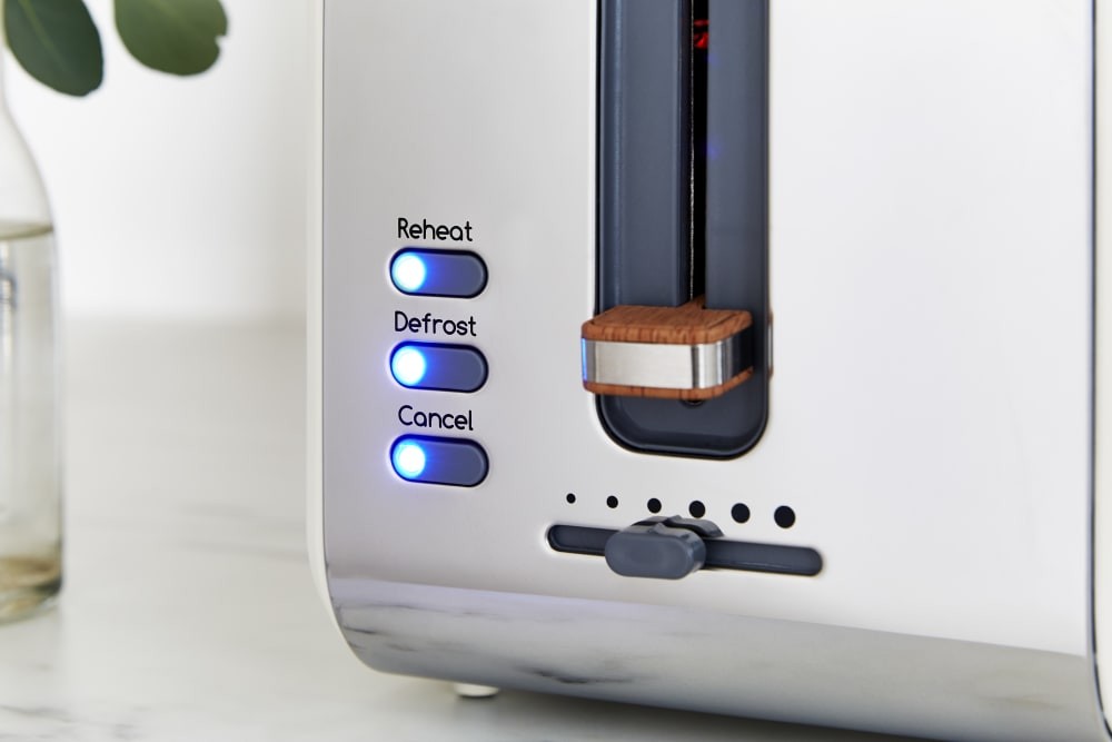 Swan Nordic EEJB146 2 Slice Toaster 1.7L Kettle and 20L Microwave Bundle White - image 5