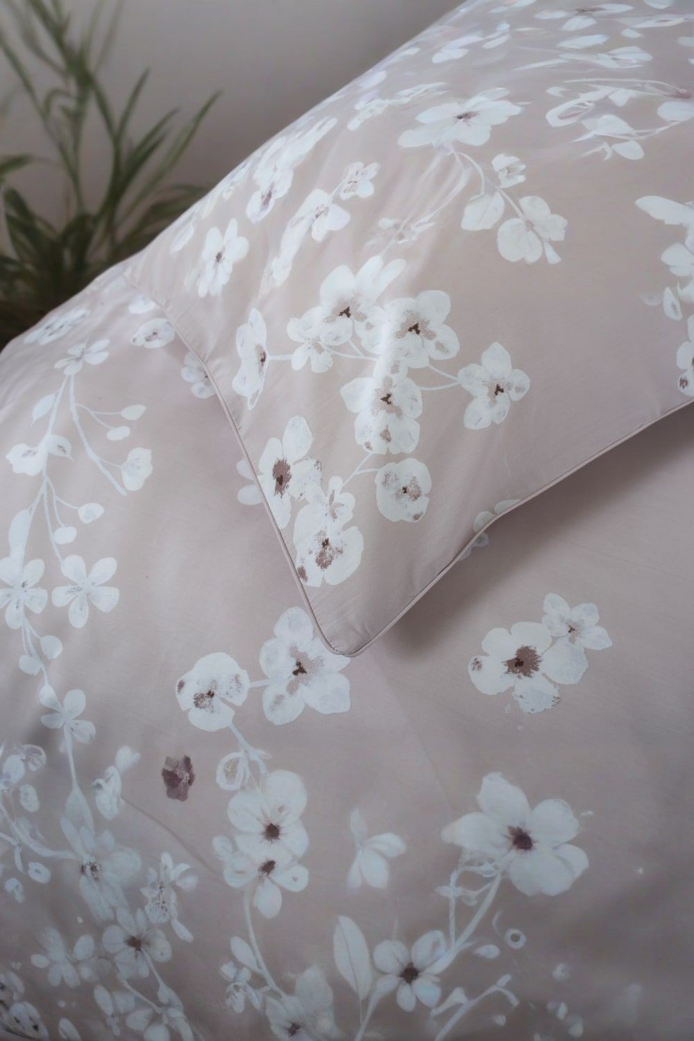 The Lyndon Company Petite Fleure Pink Single Duvet Set - image 4