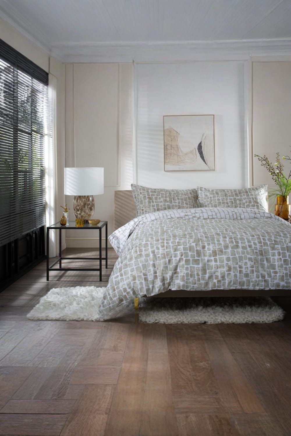 The Lyndon Company Tulle Natural Super King Size Reversible Duvet Set - image 3