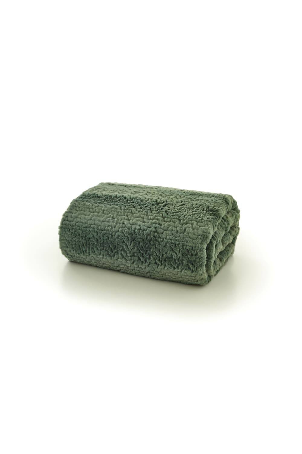 TLC Ashridge Faux Fur Green Throw 130 x 170cm - image 4