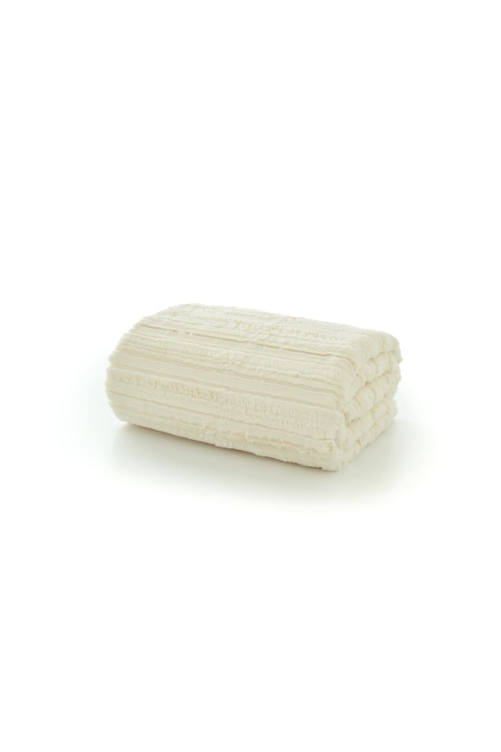 TLC Chatsworth Faux Fur Cream Throw 130 x 170cm - image 4