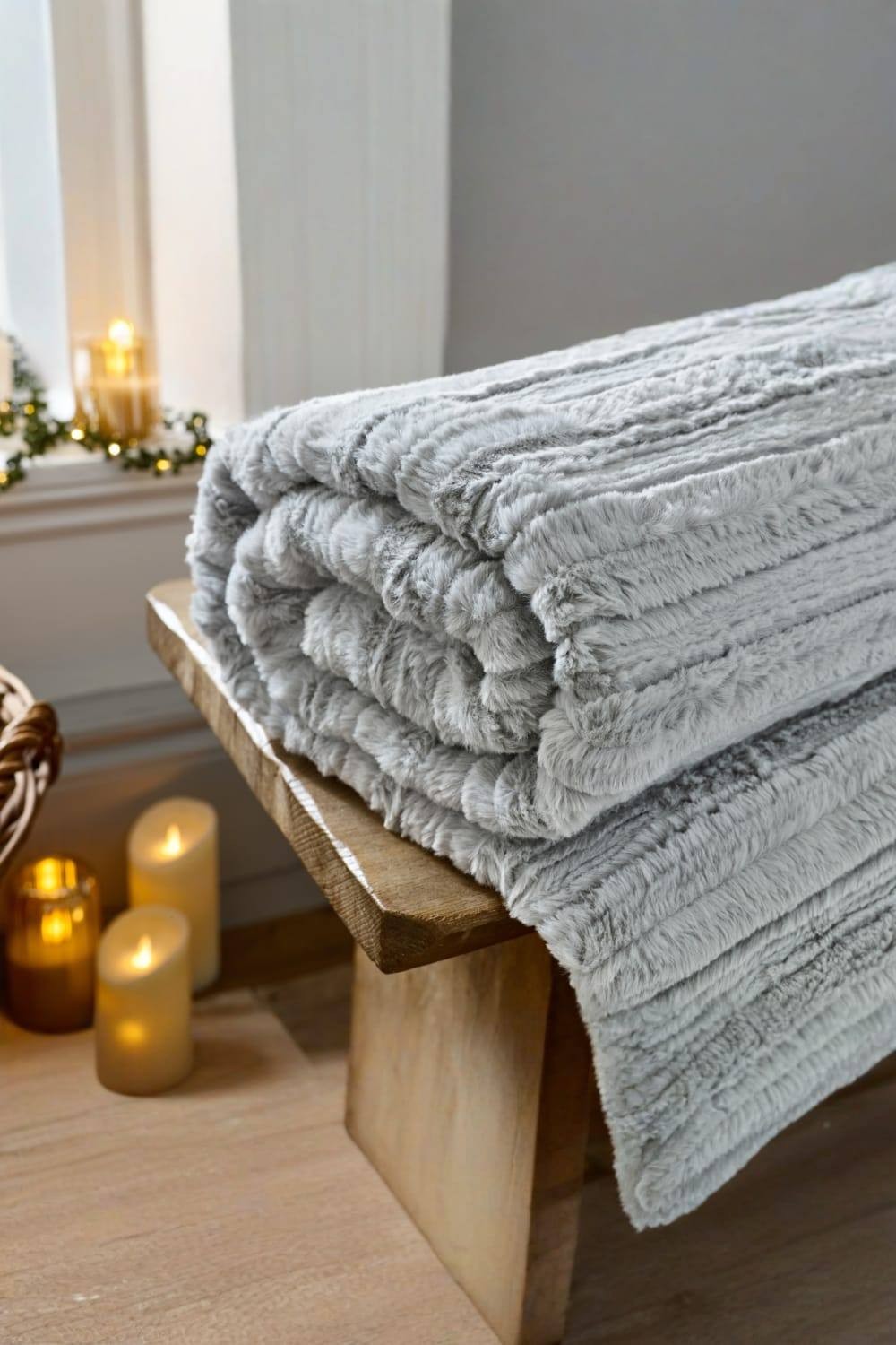 TLC Chatsworth Faux Fur Grey Throw 130 x 170cm - image 2