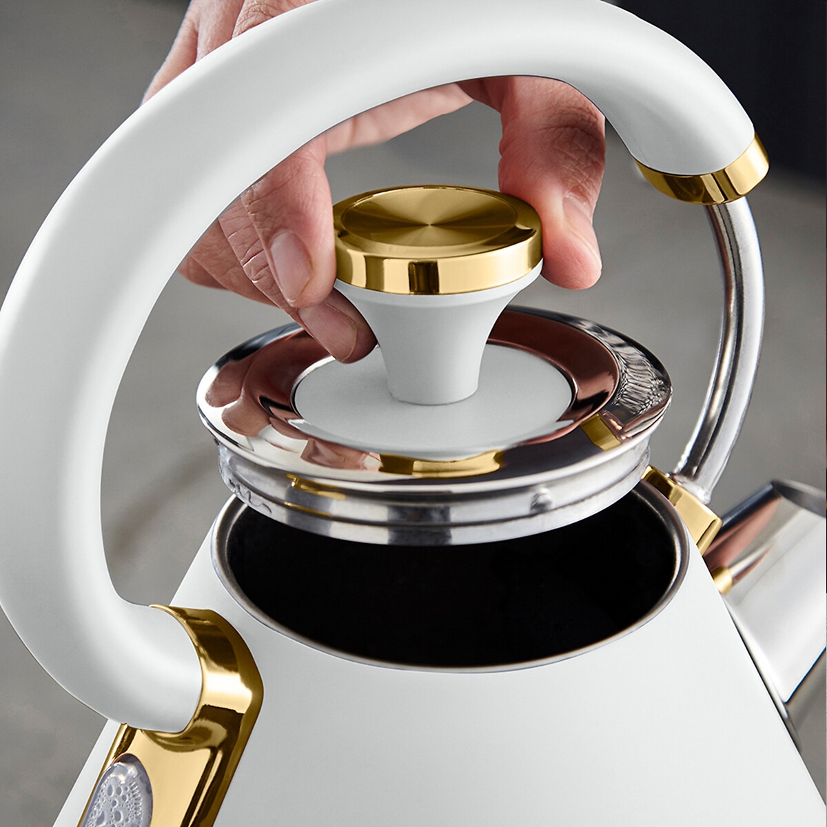 Tower Cavaletto 3KW 1.7 Litre Pyramid Kettle - White - image 3
