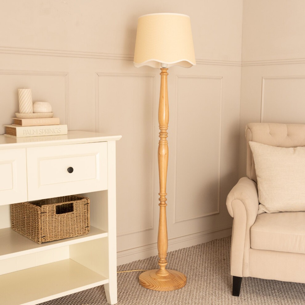 ValueLights Victoria Scallop White Edge Shade Light Wood LED Floor Lamp - image 3