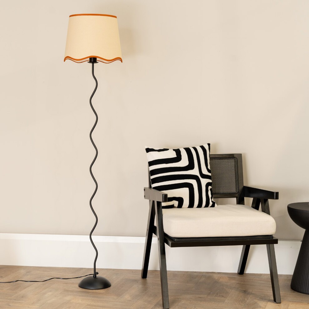 ValueLights Wiggle Scallop Rust Edge Shade Black Metal LED Floor Lamp - image 2