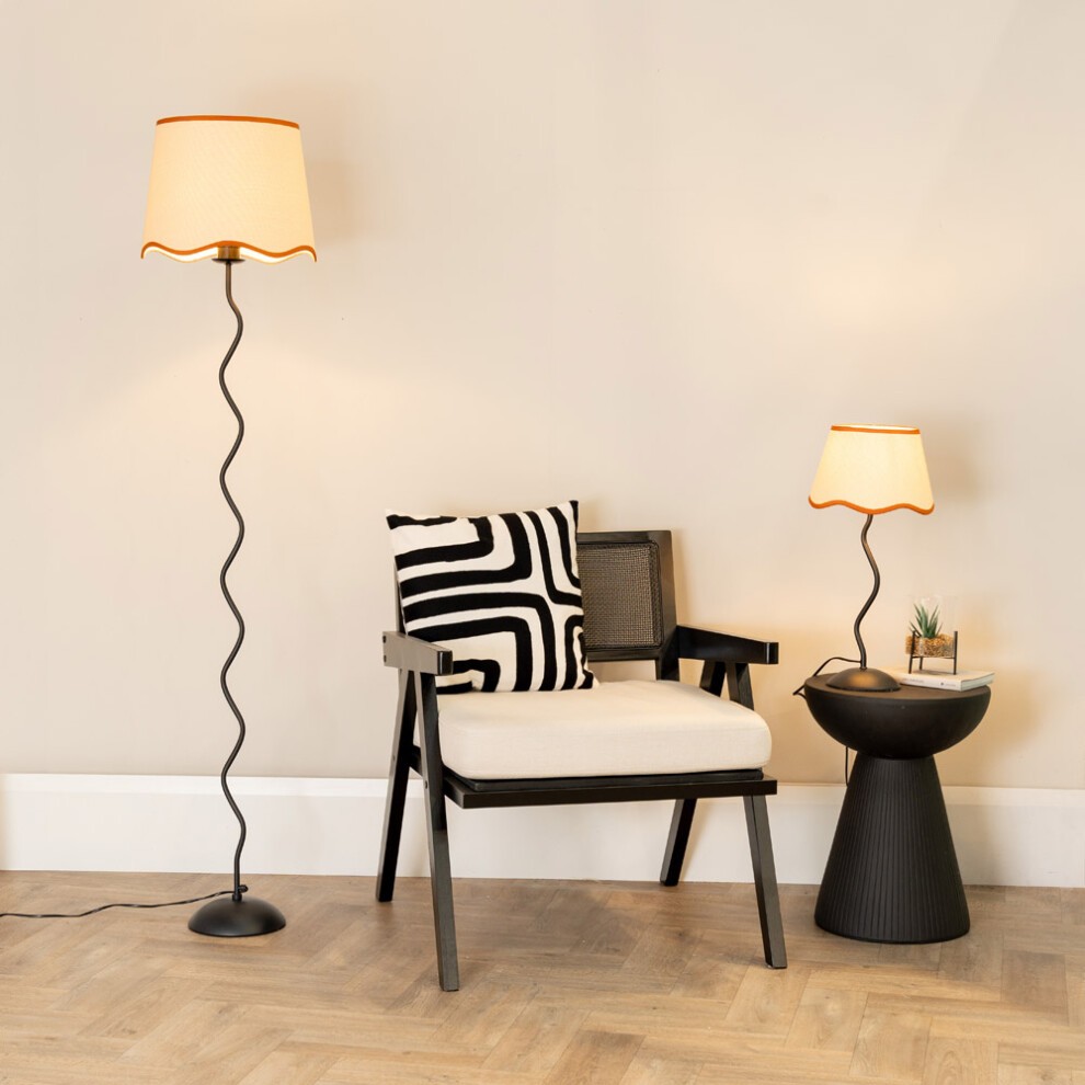ValueLights Wiggle Scallop Rust Edge Shade Black Metal LED Floor Lamp - image 3