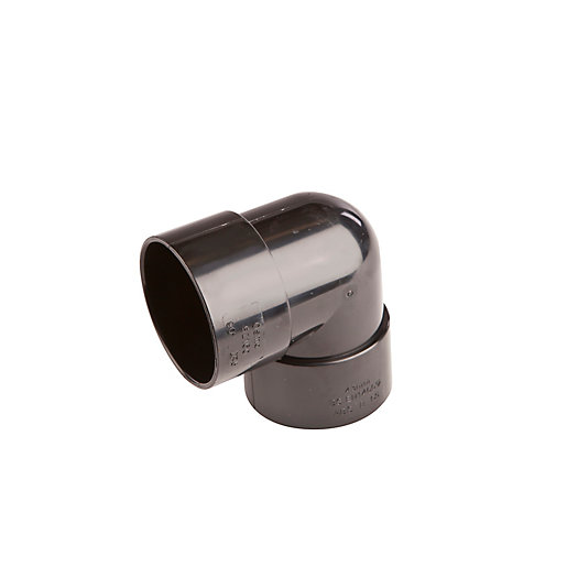 Black 90-degree knuckle bend pipe fitting made of durable plastic, with a 32mm diameter, designed for efficient plumbing connections.