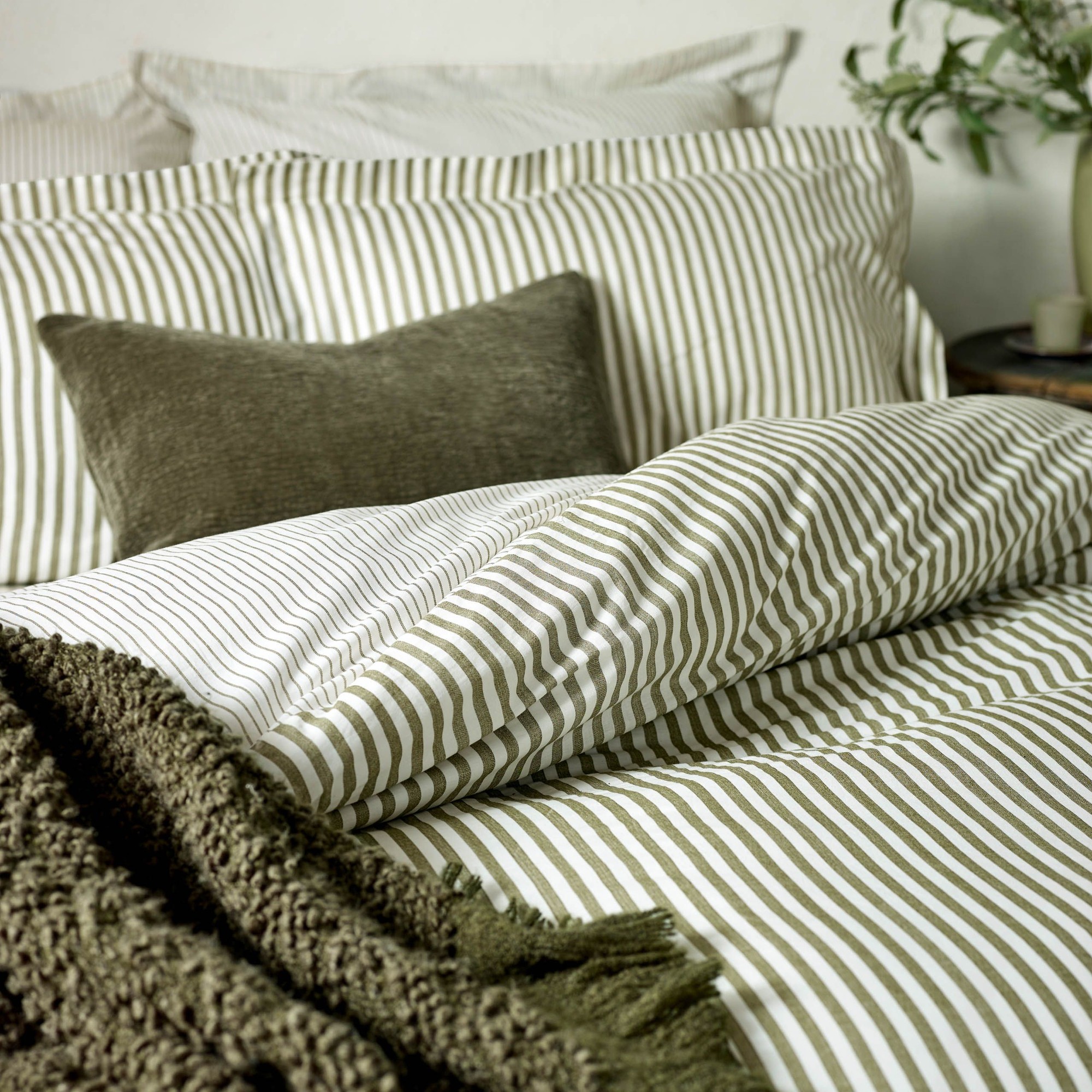 Yard Hebden Mélange Stripe Olive Single Cotton Duvet Set - image 3