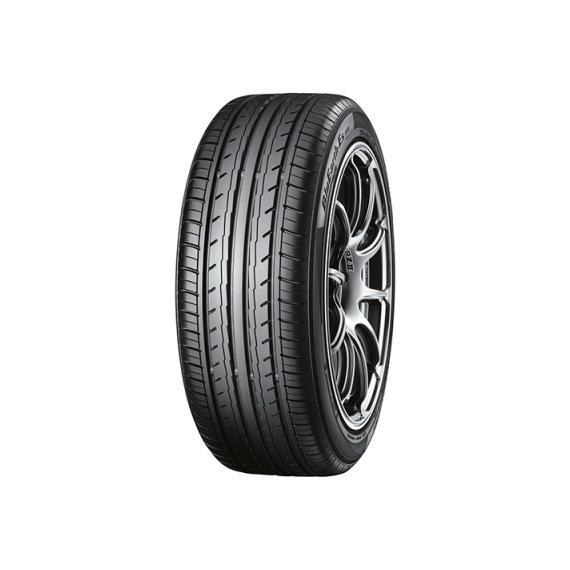 Yokohama BluEarth-ES (ES32) tire in size 185/65 R14 86H, featuring a sleek black rubber surface with a tread pattern designed for enhanced grip and fuel efficiency.