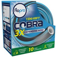 Flopro Cobra 15M expanding hose set in blue packaging with coiled hose image and durability features highlighted.