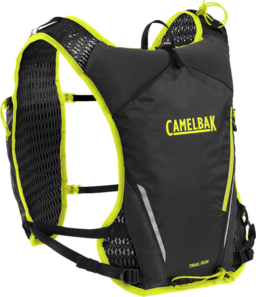 Black hydration vest with yellow accents, featuring breathable mesh panels, adjustable straps, and reflective detailing, designed for trail running with a 7L capacity.