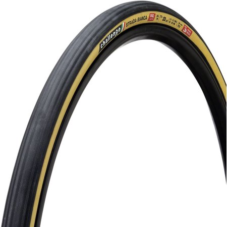 Black gravel tyre with a tan sidewall, featuring a textured surface and the "Challenge Strada Bianca" branding, sized 700 x 33.
