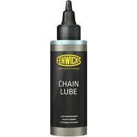 Black Fenwicks Professional Chain Lube bottle with yellow logo, pointed nozzle, and detailed performance text.