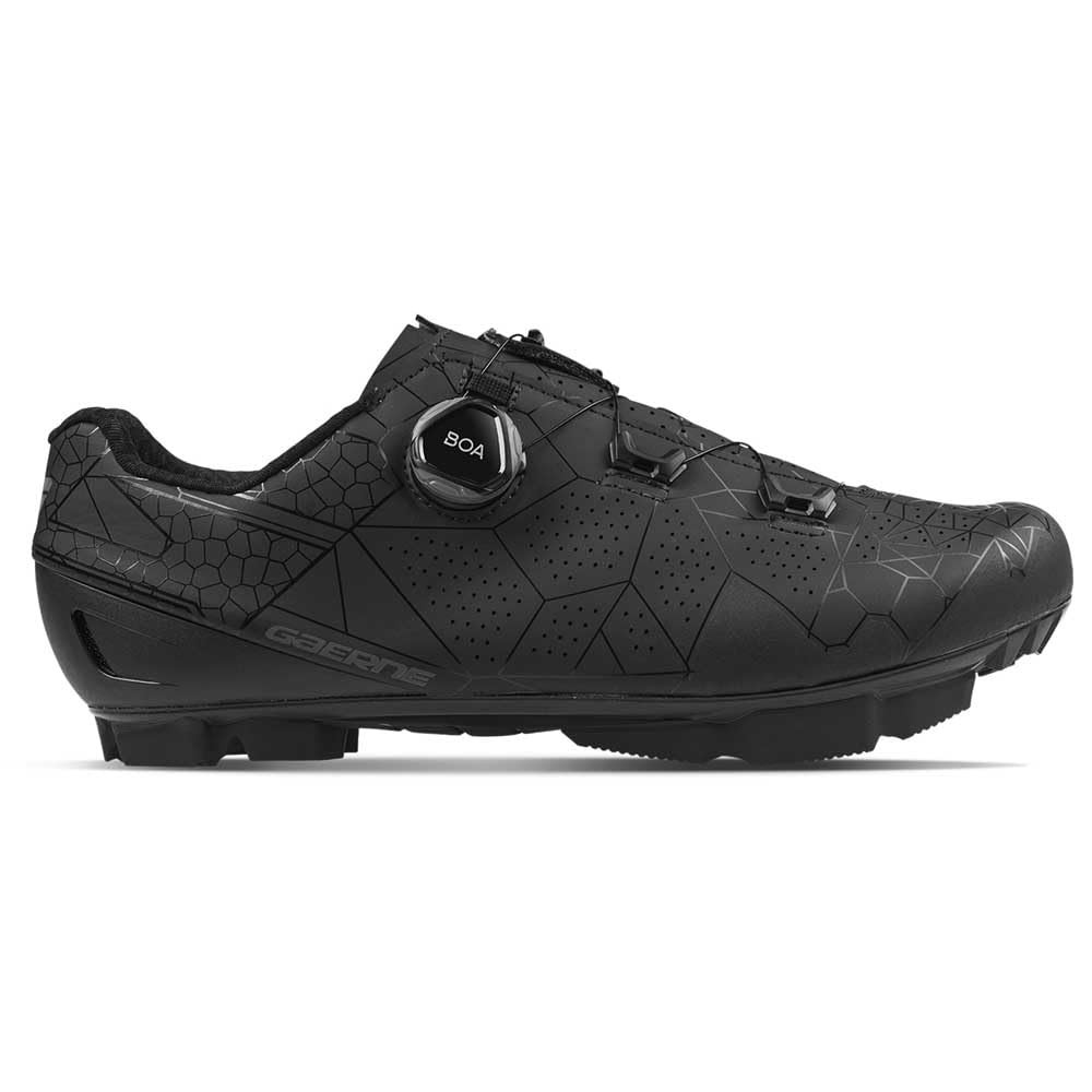 Black Gaerne G.Edge MTB shoes in EU 42, featuring a textured hexagonal pattern, BOA dial closure system, and rugged sole for enhanced grip and performance.