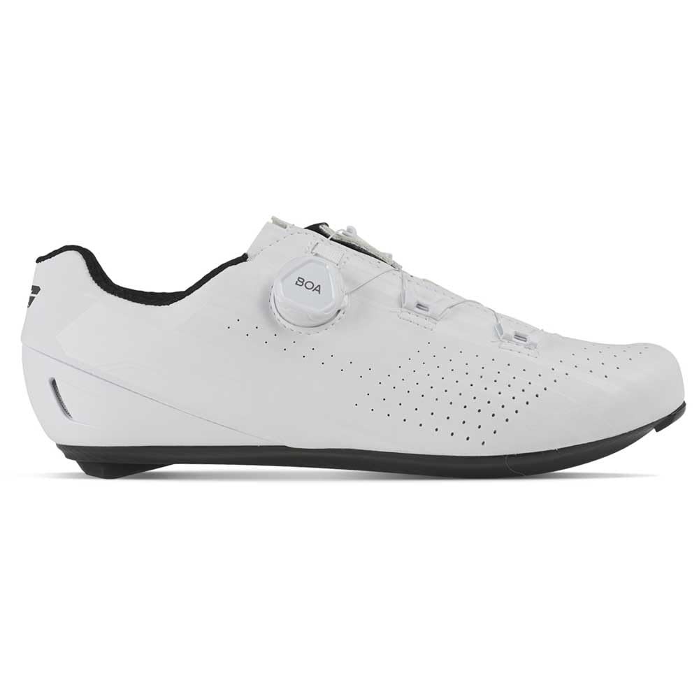 White Gaerne G.Fulgor road shoes in EU size 42, featuring a sleek design, perforated upper for breathability, and a BOA dial closure system for a secure fit.
