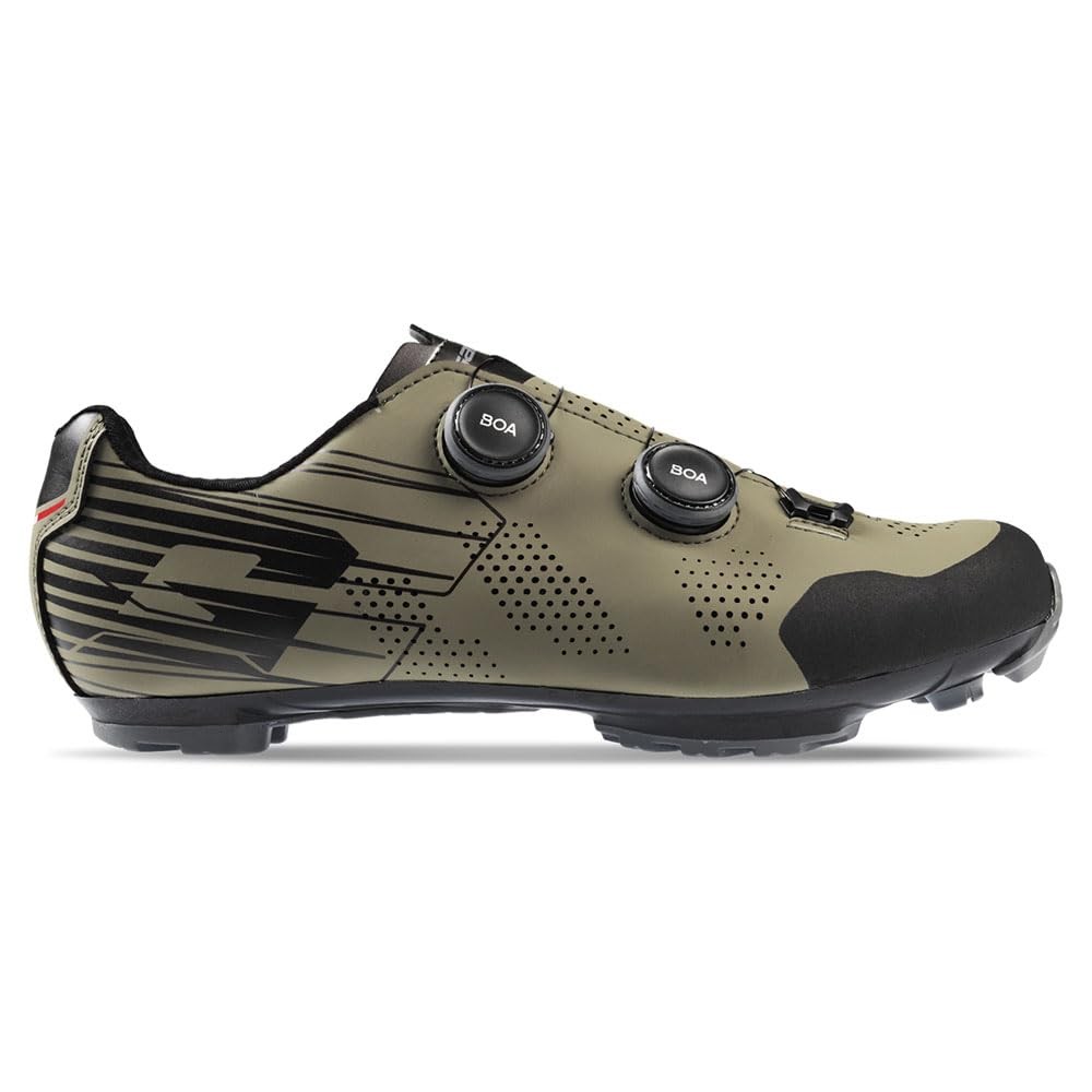 Gaerne G.Obsidian Gravel Shoes in olive green with black accents, featuring a sleek design, perforated upper, and dual BOA dial closures for a secure fit.