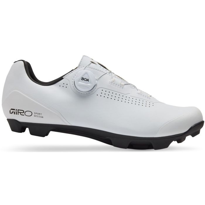 White Giro Cadet XC shoes in size 46, featuring a sleek design, breathable upper material, and a BOA dial for adjustable fit, with a rugged black outsole for traction.