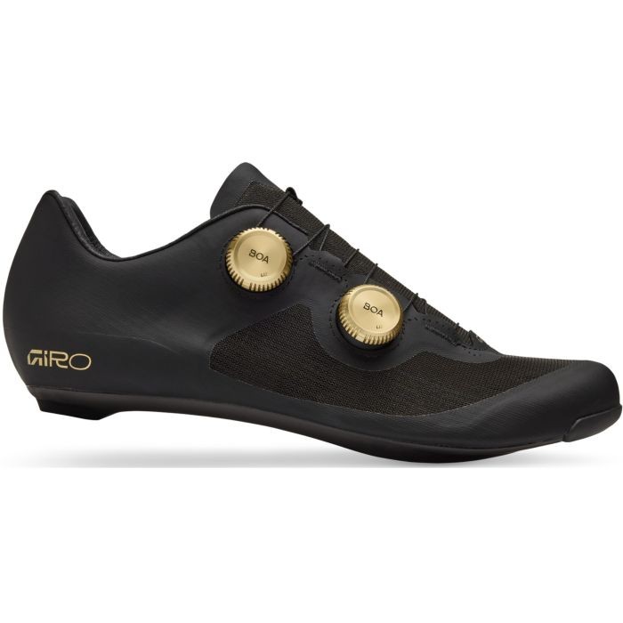 Black and gold Giro Imperial II cycling shoes in size 41, featuring a sleek design, mesh panels for breathability, and dual BOA dial closures for a secure fit.