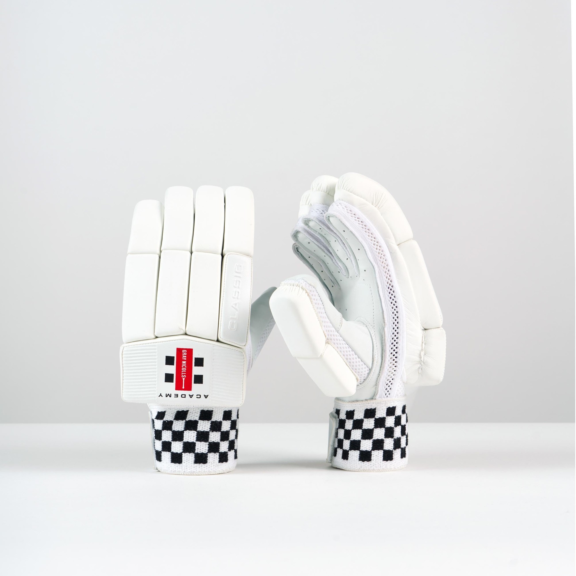 Gray-Nicolls Classic Academy Batting Gloves - Size: RH - Small Junior - White - image 3