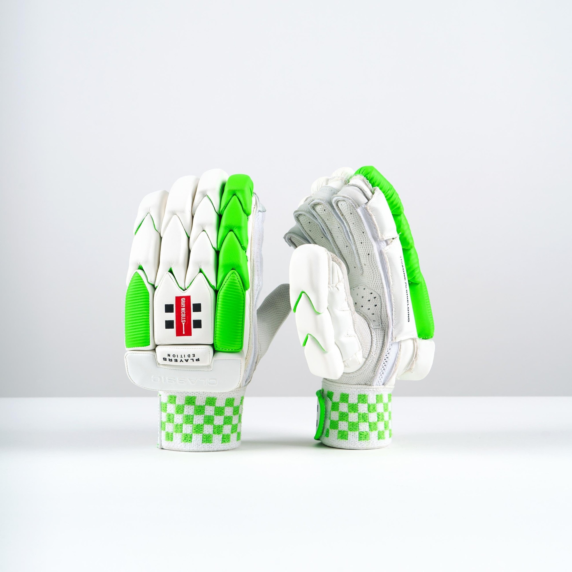 Gray-Nicolls Classic Players Edition Batting Gloves - Size: LH - Youth - Green - image 4