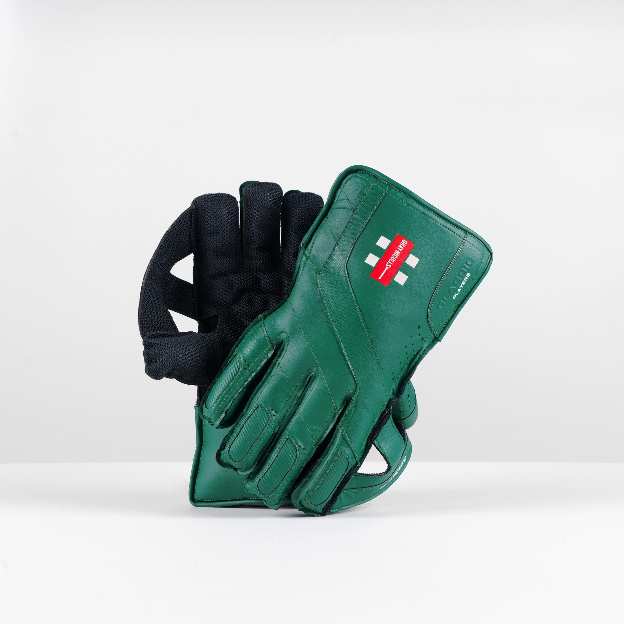 Gray-Nicolls Classic Players Wicketkeeping Glove - Size: Adult - White - image 3