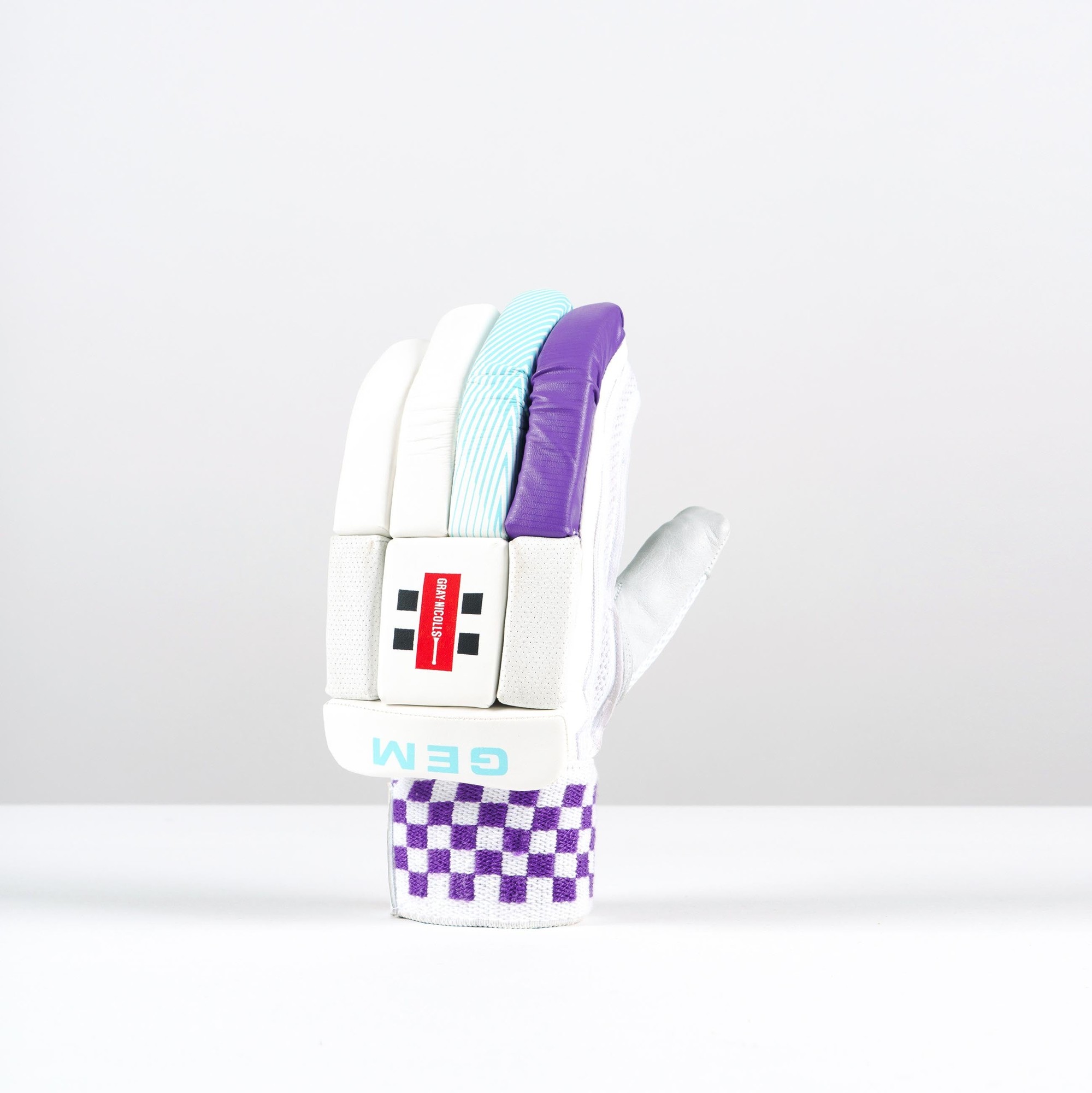 Gray-Nicolls GEM 2.1 250 Batting Gloves - Size: RH - Junior - White - image 4