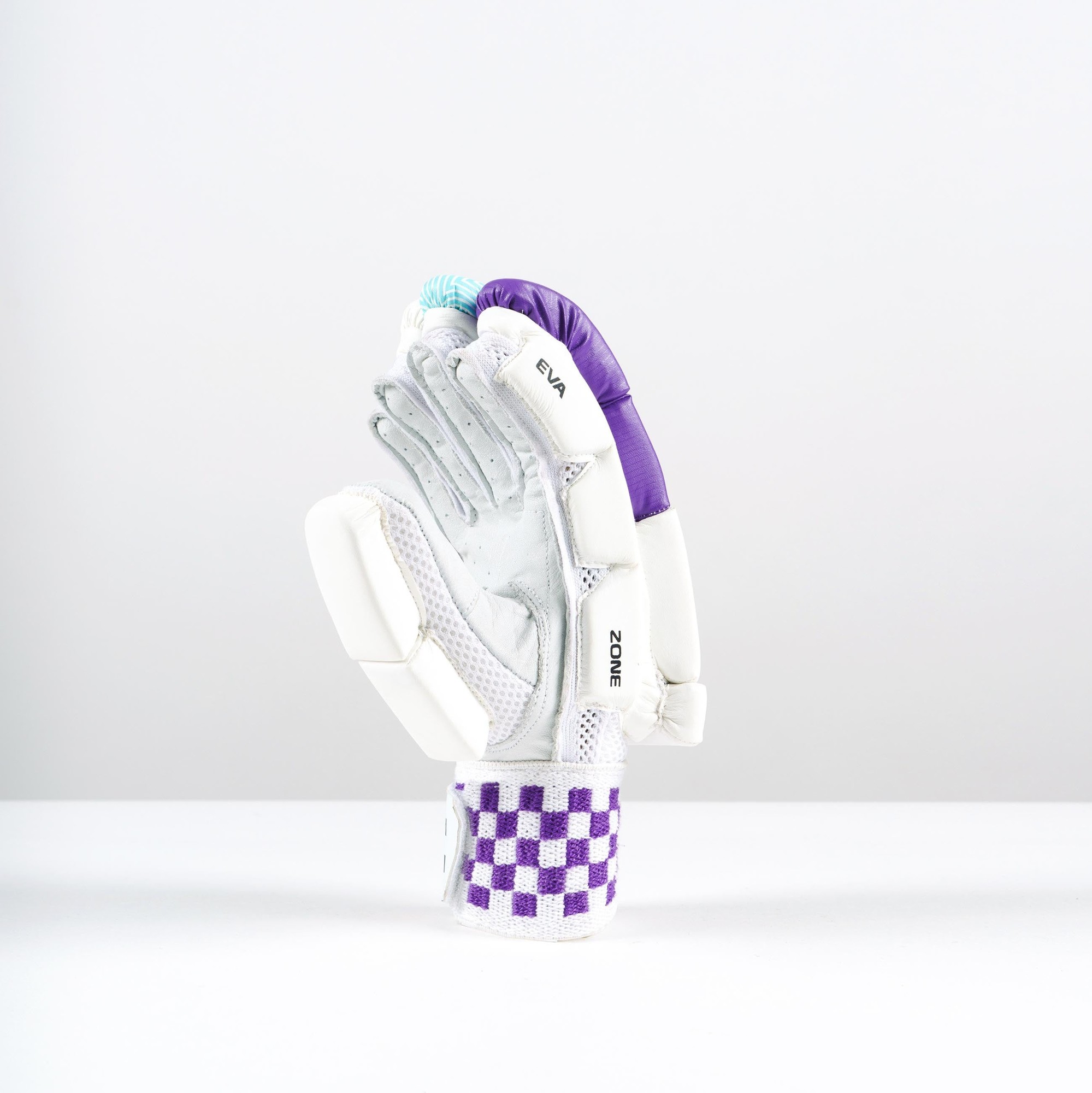 Gray-Nicolls GEM 2.1 400 Batting Gloves - Size: LH - Gem - White - image 4