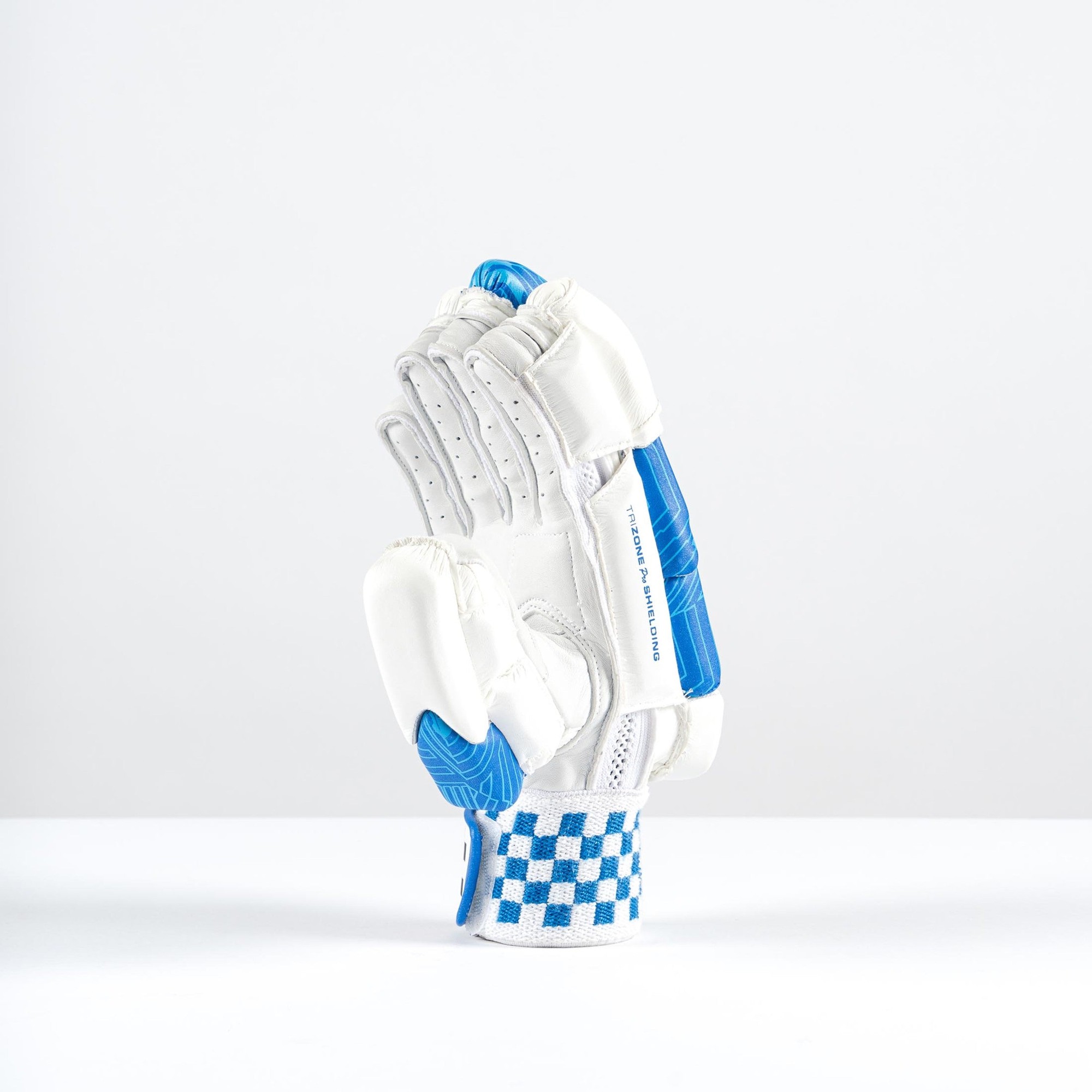 Gray-Nicolls Havoc 1.0 1000 Adult Batting Gloves - Size: RH - Adult - White - image 5