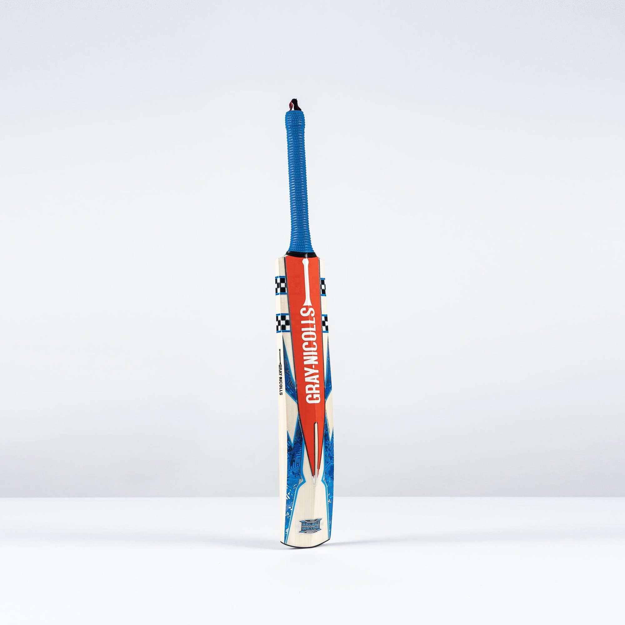 Gray-Nicolls Havoc 1.0 Blast Junior Cricket Bat features a light wooden blade with a blue and red grip, designed for young players with a sleek, modern aesthetic.