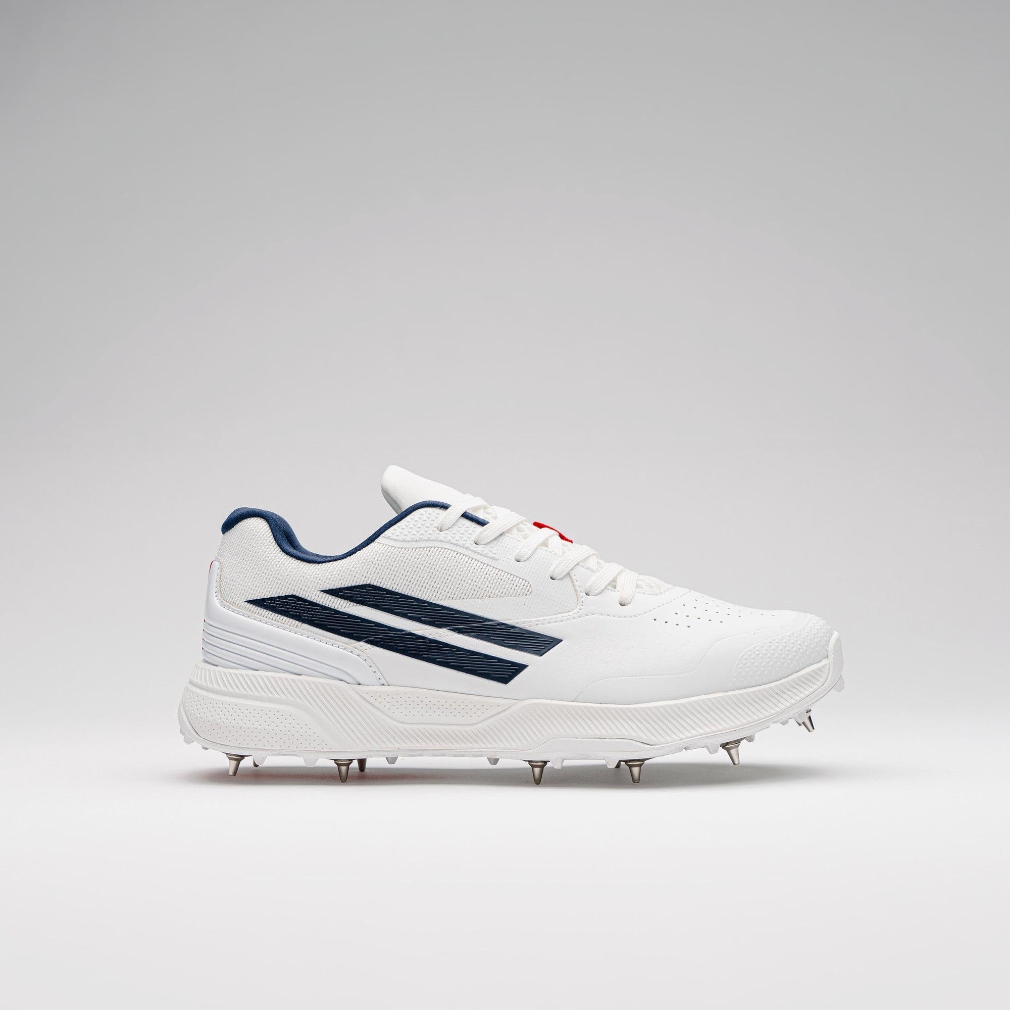 Gray-Nicolls Players 4.0 Adult Spike Shoes - Size: UK 7 | EU 41 - White - image 3