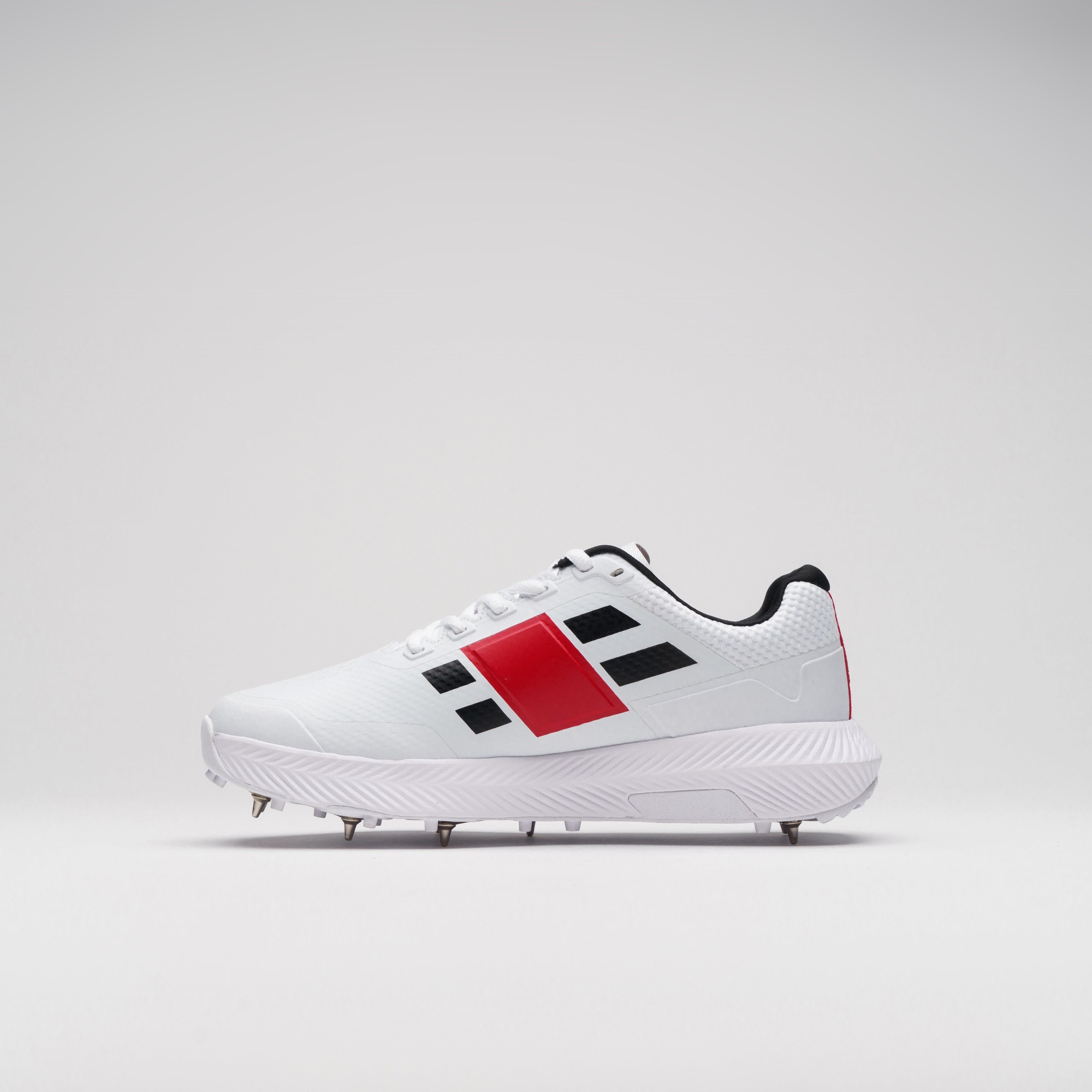 Gray-Nicolls Revo Pro 1.0 Spike Adult Shoes - Size: 11.5 - White - image 2