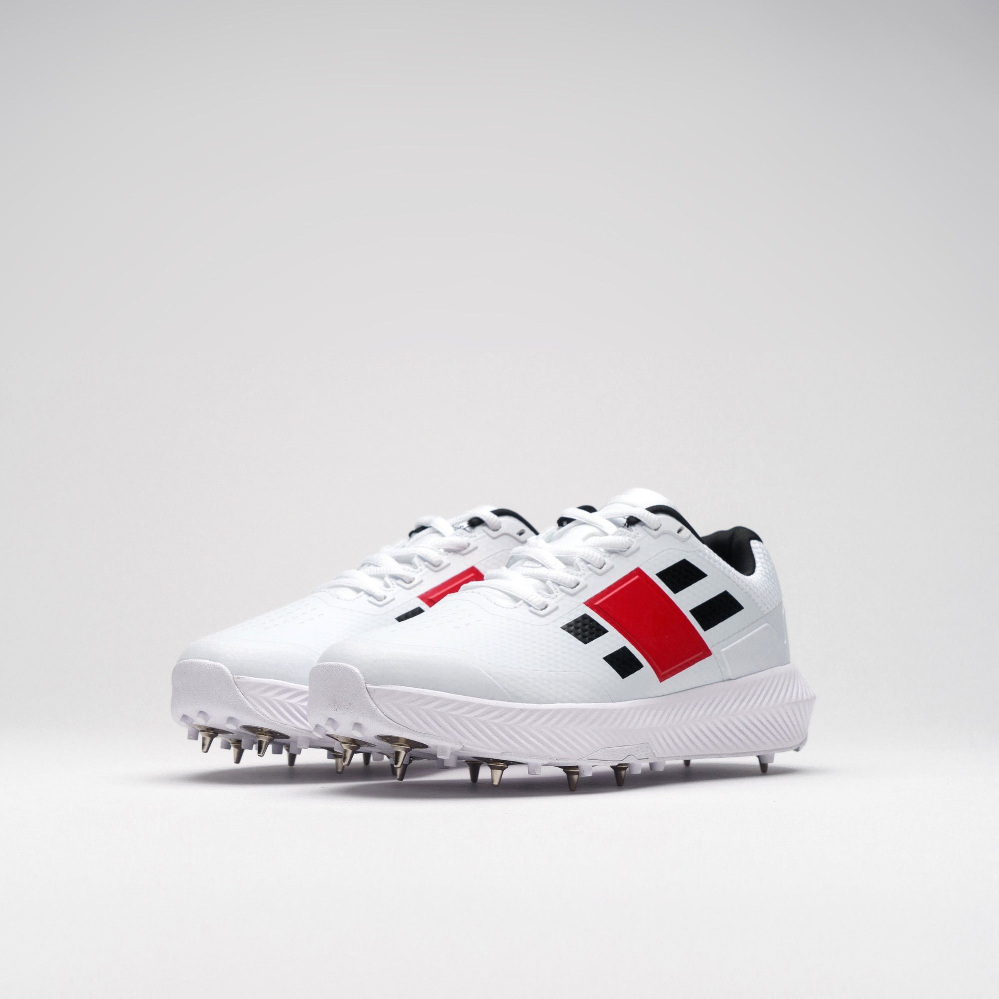 Gray-Nicolls Revo Pro 1.0 Spike Adult Shoes - Size: 11.5 - White - image 3