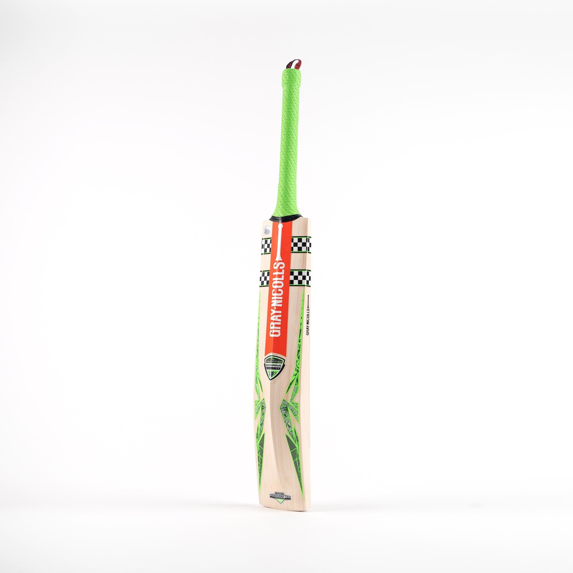 Gray-Nicolls Shockwave 2.3 300 Junior Cricket Bat - Size: Harrow - image 5