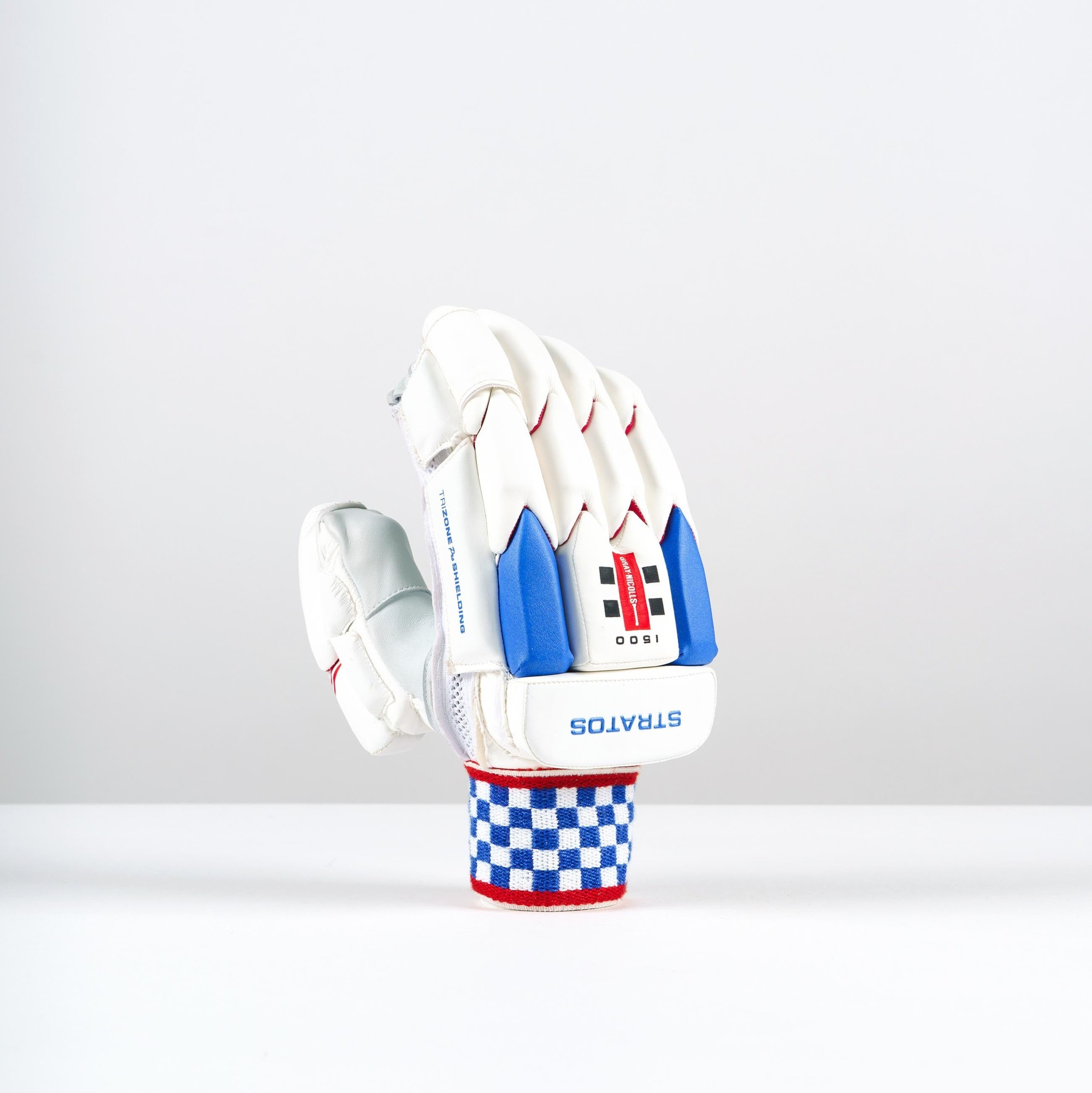 Gray-Nicolls Stratos 1.0 1500 Batting Gloves - Size: RH - Large - White - image 3