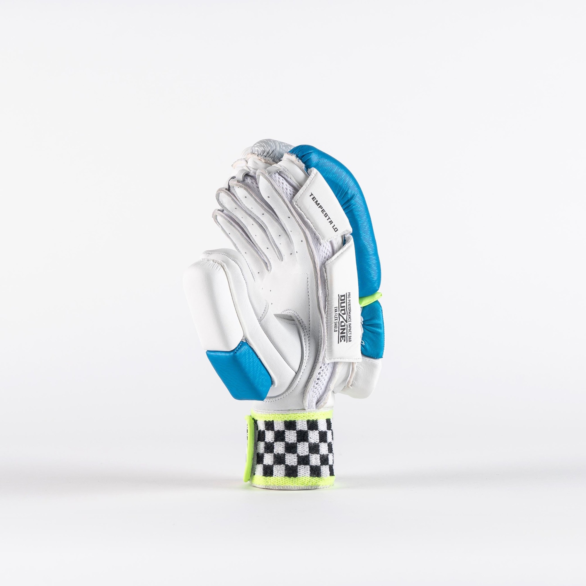 Gray-Nicolls Tempesta 1.0 700 Batting Gloves - Size: RH - Small - White - image 5