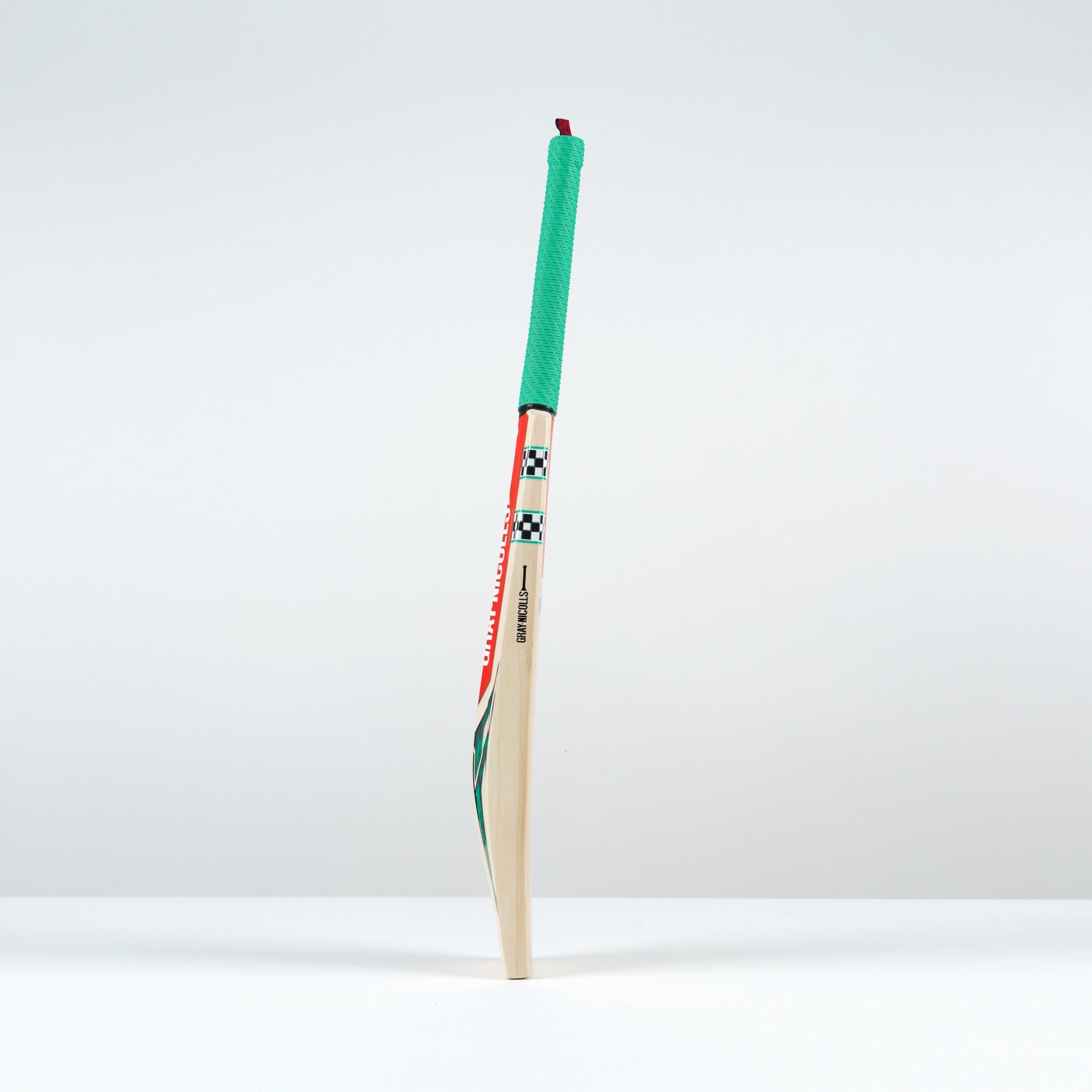 Gray-Nicolls Ventus 1.0 200 Cricket Bat - Junior - Size: 6 - image 5